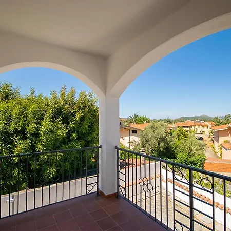 Cnc Vacanze Sardegna *