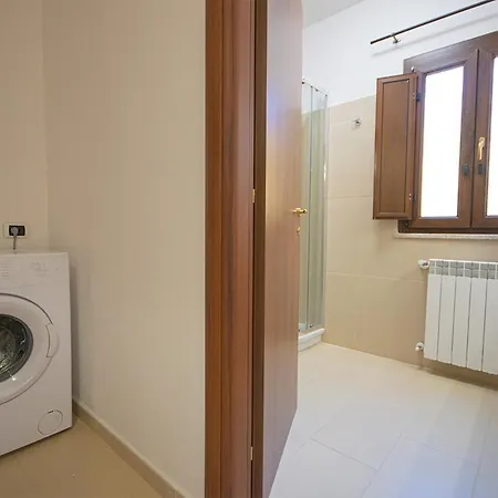 Cnc Vacanze Sardegna Синискола
