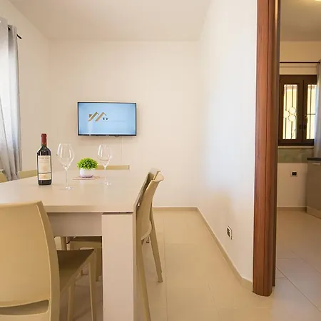 Cnc Vacanze Sardegna * Синискола