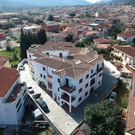 Cnc Vacanze Sardegna Синискола
